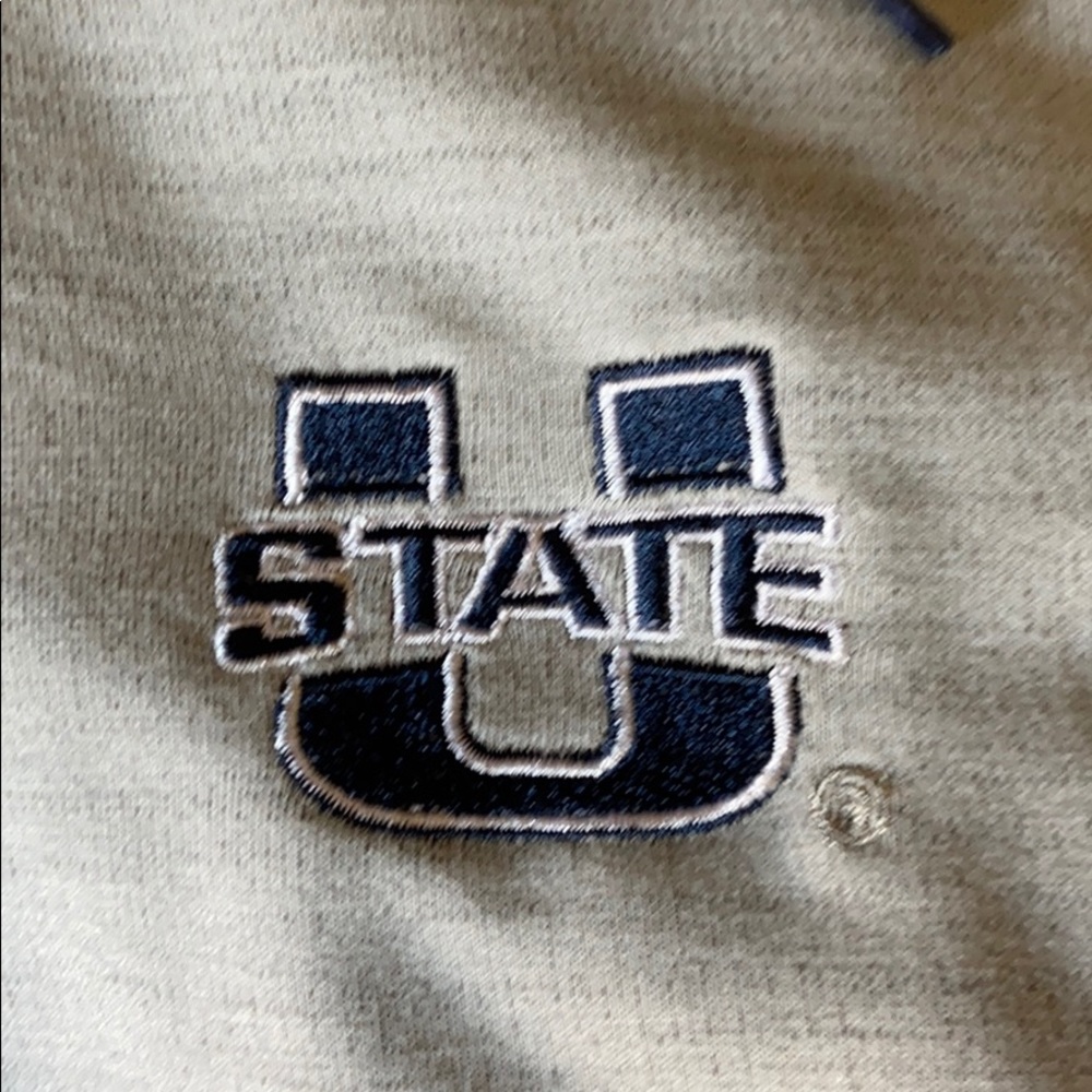 Utah State pullover - Picture 2 of 8